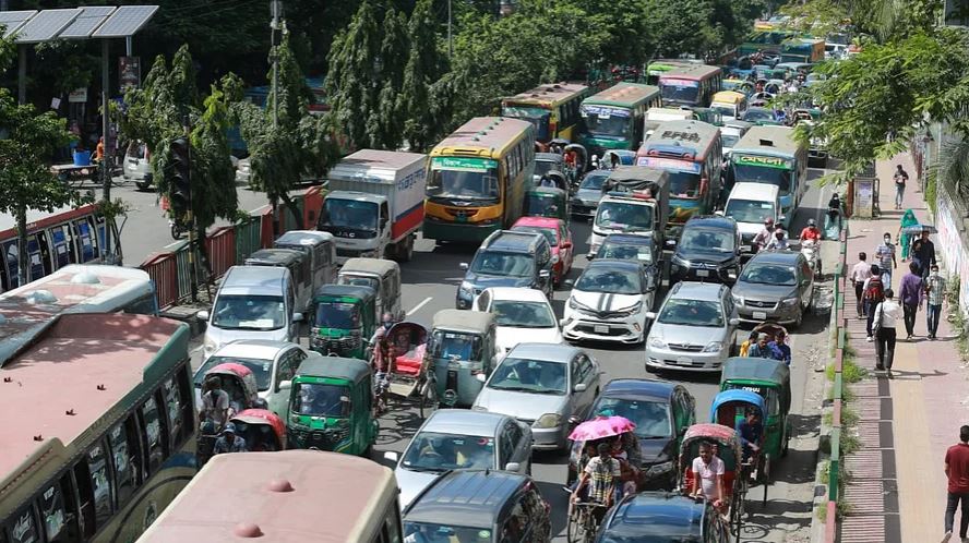 Traffic jam in Dhaka